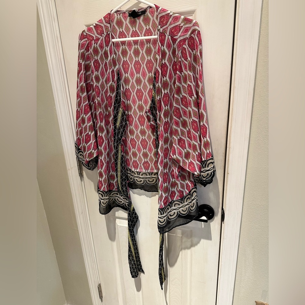 Chic Red And Black Patterned Duster - image 1